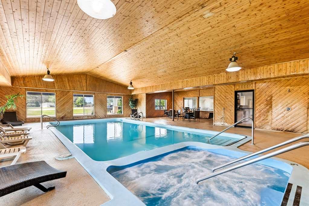 Americas Best Value Inn & Suites - Tahquamenon Country Newberry Facilidades foto